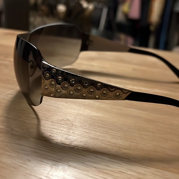 PRADA Sunglasses Black Metal Women Triangle Logo Aviator SPR 601 1BC-3M1 115 3N - Picture 2 of 12